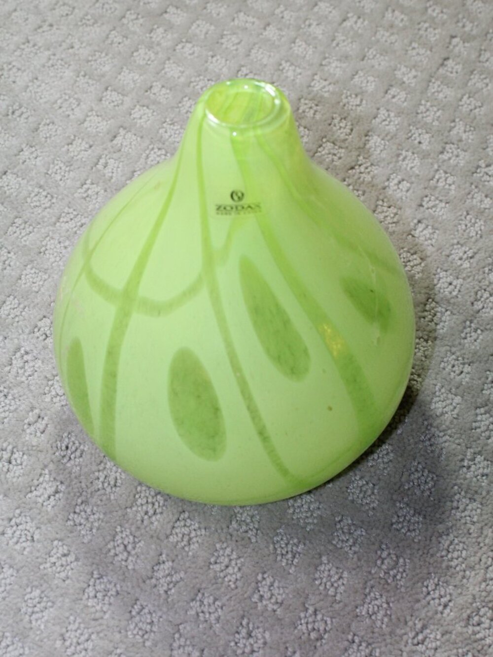 Zodax 8"x6" Heavy Hand-Blown Art Glass Teardrop Lime Green Vase w Stickers